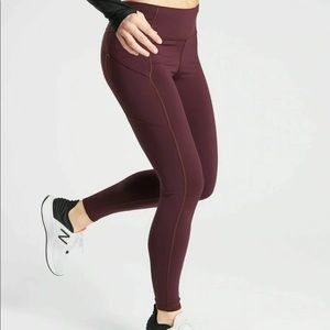 EUC Athleta Contender Tight in Antique Burgundy